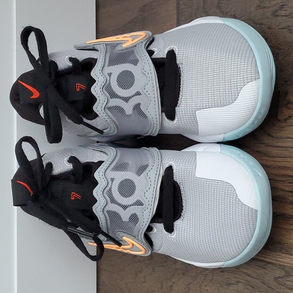 Nike KD Trey 5 X Basketball Shoes - Picture 1 of 7